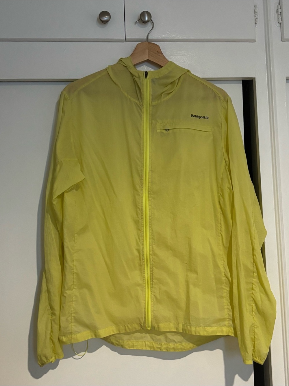 Patagonia Light Yellow Women's Jacket Windbreaker Size L